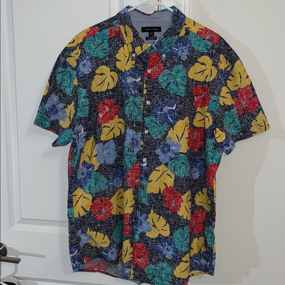 Tommy Hilfiger Men's Custom Fit Button-Down Shirt XXL Luau Aloha Floral Hawaii